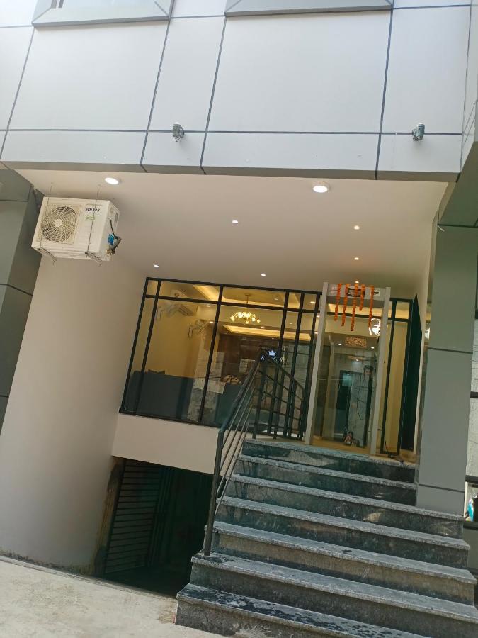 Hotel King Plaza Nova Deli Exterior foto